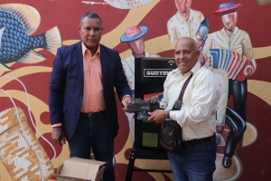 FODEARTE REALIZA ENTREGA DE HERRAMIENTAS AL ARTESANO GUSTAVO ANTONIO DIAZ FELIZ