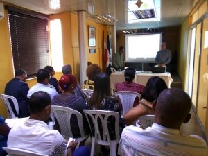 FODEARTE realiza encuentro cooperativo con sus empleados