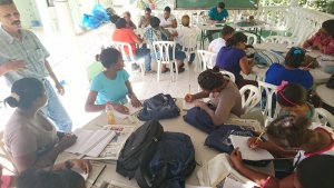 FODEARTE sigue formando artesanos en la región Enriquillo