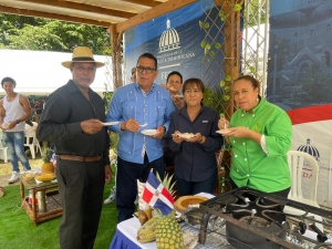 FODEARTE APOYA Y PARTICIPA EN LA 1RA FERIA CULTURAL Y ARTESANAL DE COTUÍ