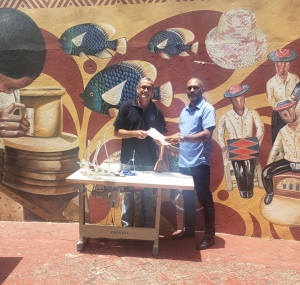 FODEARTE REALIZA ENTREGA DE HERRAMIENTA AL ARTESANO CARLOS VILLETA