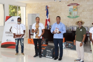 FODEARTE REALIZA ENTREGA DE HERRAMIENTAS AL CENTRO CULTURAL DE MICHES