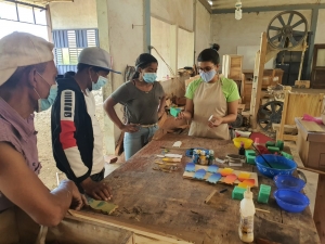 FODEARTE IMPARTE TALLER ESPECIALIZADO EN EL CRUCE DE GUAYACANES, PROVINCIA VALVERDE