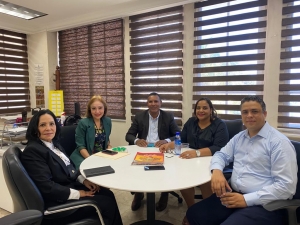 ENCUENTRO ENTRE FODEARTE, ASUNTOS CULTURALES DEL MIREX Y LA EMBAJADA DOMINICANA EN GUATEMALA