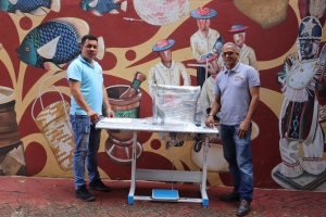 FODEARTE REALIZA ENTREGA DE MÁQUINA DE COSER AL ARTESANO ALBERTO ANDRÉS PICHARDO