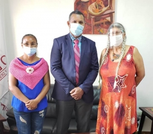 UNIDAD JURÍDICA DE FODEARTE BRINDA ASESORÍA PARA FORMALIZAR ARTESANOS.