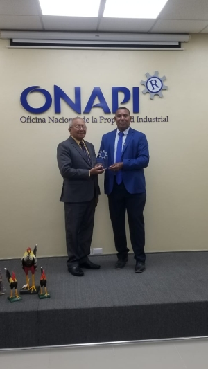 ONAPI lanza revista «Artesanía, Tradición e Inspiración» para promover el arte y la cultura