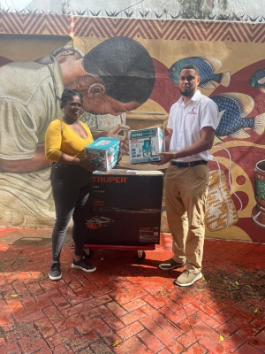 FODEARTE REALIZA ENTREGA DE HERRAMIENTAS A LA ARTESANA CRISTY PAOLA NUÑEZ MONTERO