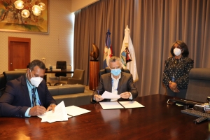 FODEARTE FIRMA ACUERDO DE COOPERACIÓN INTERINSTITUCIONAL CON EL AYUNTAMIENTO DE SANTO DOMINGO ESTE