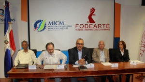 Encuentro entre Instituciones del Sector Público Y Artesanal para discutir Denuncia De Joyería Falsa