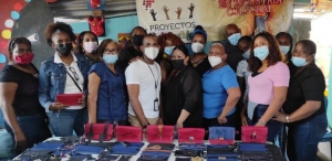 FODEARTE Y LA ASOCIACIÓN DE ARTESANO DE SANTO DOMINGO OESTE CULMINARON TALLER BÁSICO DE PELETERÍA
